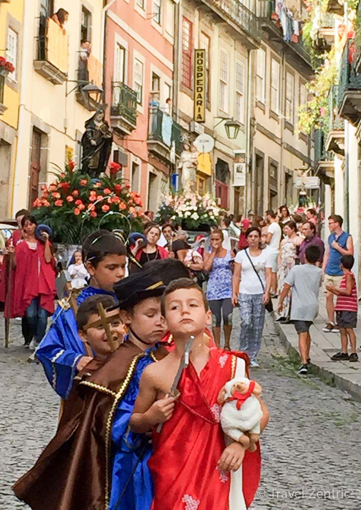 sunday church procession kids Porto