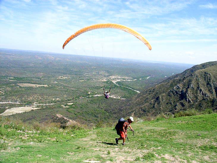paragliding near Cordoba Argentina Argentinien individual activity