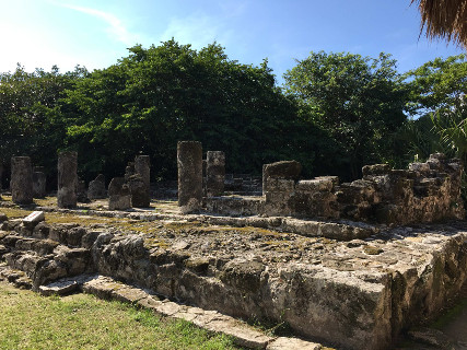 San Gerasivo the columns on Isla Cozumel
